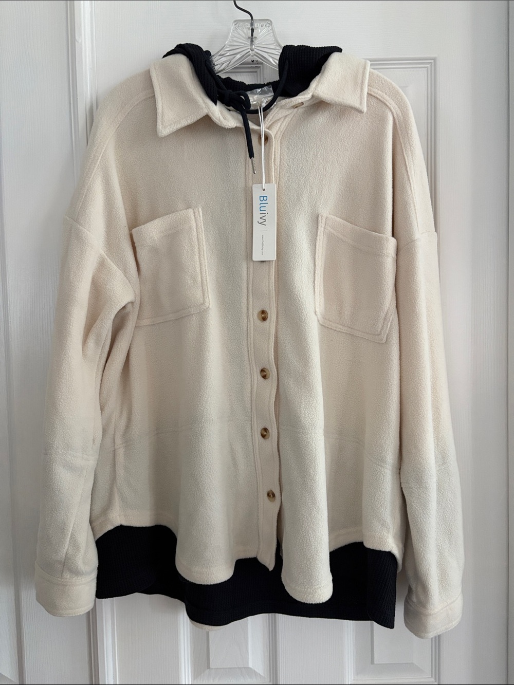 Bluivy Cream Button Front Fleece hooded Shacket Black waffle knit Contrast NWT
